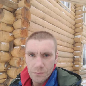 Максим Смирнов