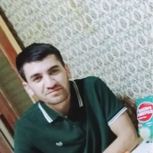 Бахадир Назаров