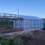 Почему после покраски каркаса теплицы из стыков начала выходить ржавчина?