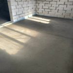 Неглубокие швы в полусухой стяжке с теплым полом, насколько это критично?