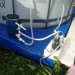 Почему насосная станция запускается с задержкой и гудит