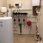 Как выбрать систему отопления и ГВС для дома на УШП без газа