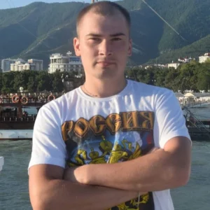 Александр Безумов