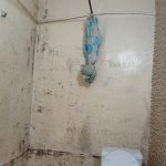 Как выровнять стену в ванной?