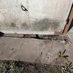 Стоит ли просто поднимать пол в гараже, если его затапливает талыми водами