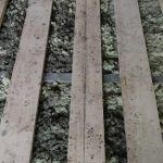 Можно ли спасти черновой пол с черными пятнами без замены фанеры?