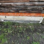 Как восстановить старый фундамент под деревянным строением и с чего начать