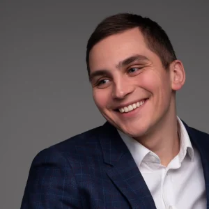 Александр Новиков