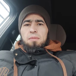 Хушруз Сулаймонов
