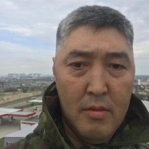 Антон Новгородов
